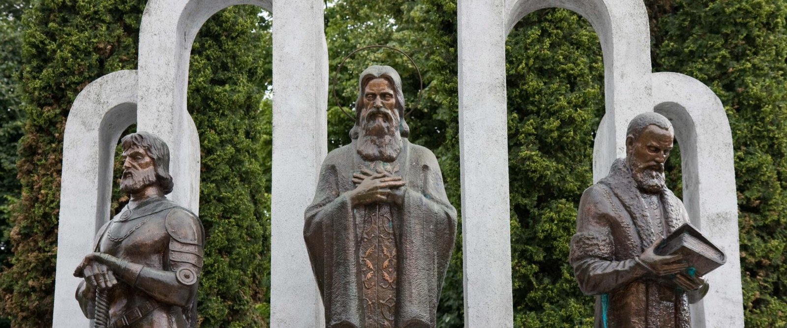 Замки князів Острозьких