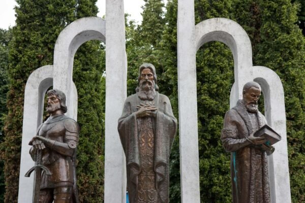 Замки князів Острозьких
